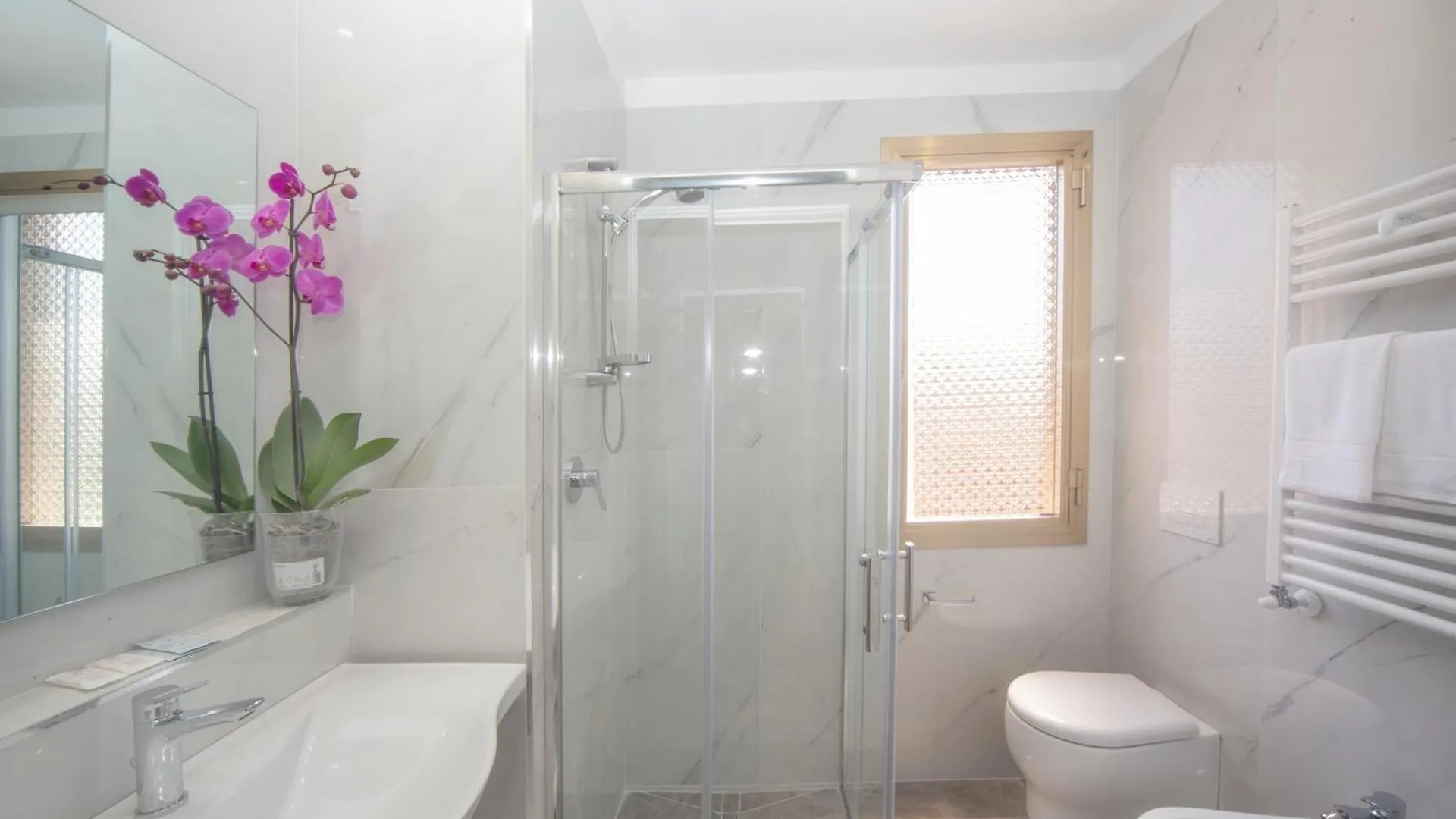Hotel Marselli Rimini 3*,